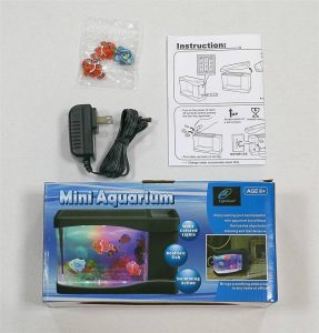 Hồ cá nhân tạo để bàn desktop aquarium clownfish