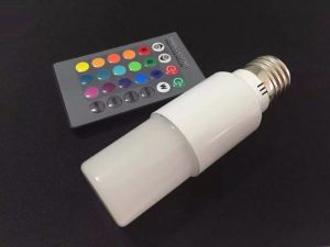 Bóng đèn LED đổi màu có điều khiển từ xa TY-RGB-6W