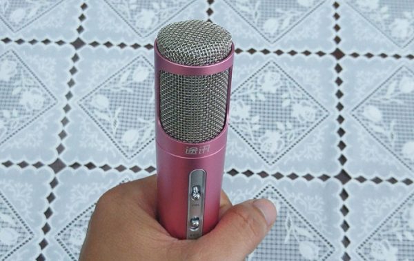 Micro karaoke kèm loa bluetooth K068