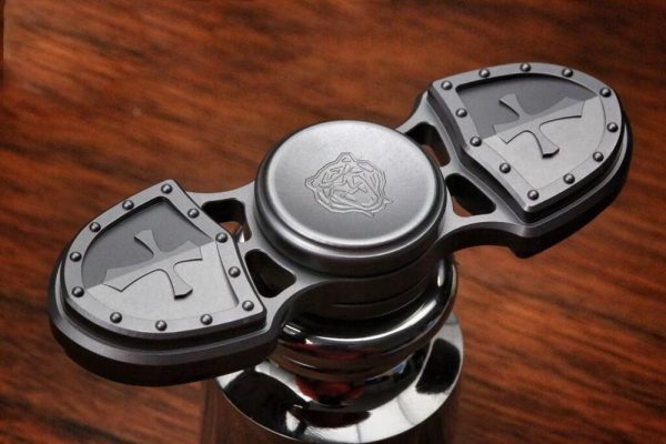 Con quay cánh đồng Caesar Torqbar Finger Spinner EDC