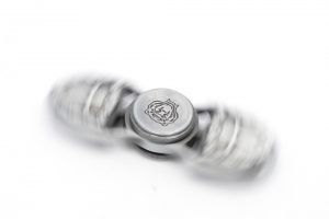 Con quay cánh đồng Caesar Torqbar Finger Spinner EDC