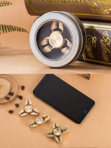 Con quay ba cánh Austim Torqbar hand spinner fidget