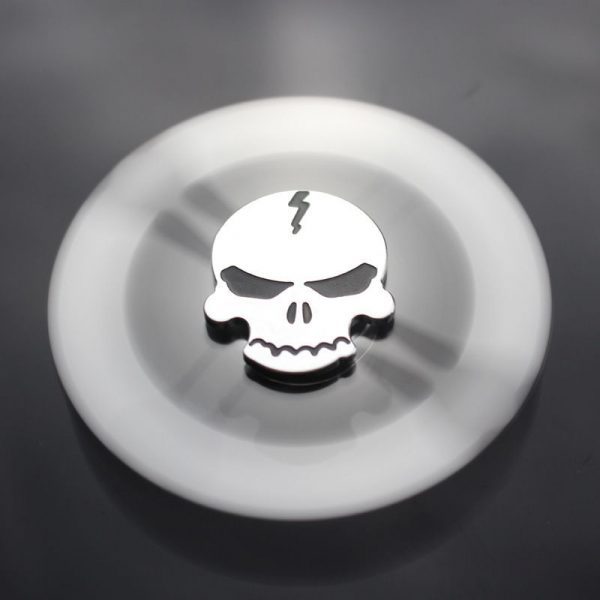 Con quay 4 cánh đầu lâu Hand Spinner Skull