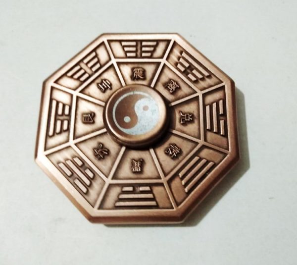 Con quay bát quái Bagua hand spinner