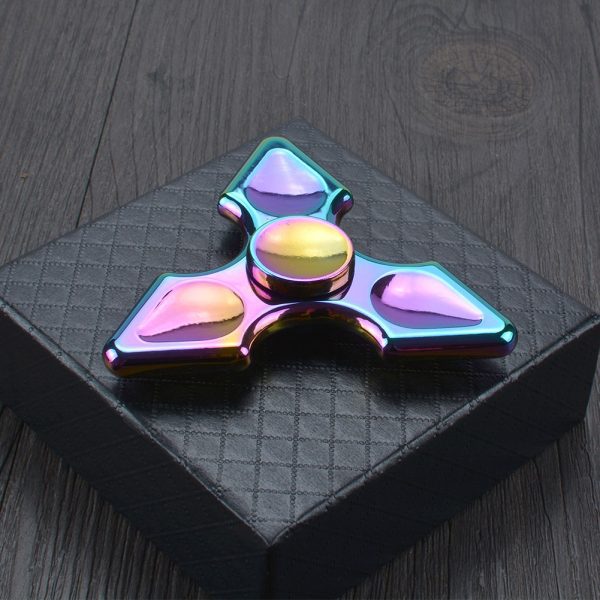 Con quay 3 cánh phản quang giọt nước spinner