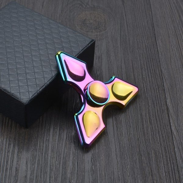 Con quay 3 cánh phản quang giọt nước spinner
