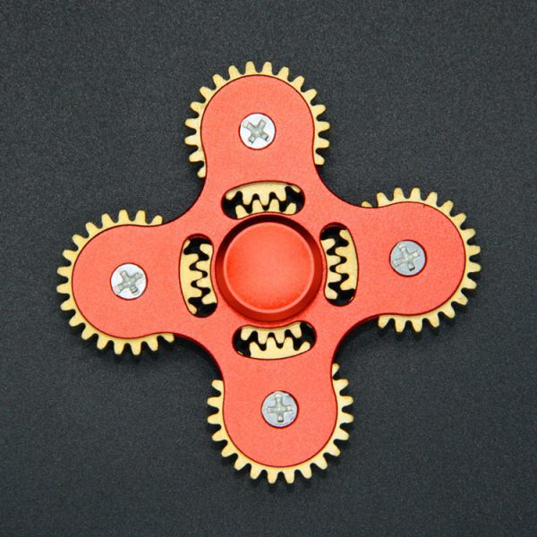 Con quay đồng 4 cánh bánh răng gear hand spinner