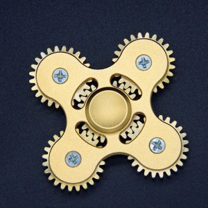 Con quay đồng 4 cánh bánh răng gear hand spinner