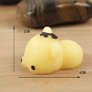 Bé đồ chơi thú mochi Squishy