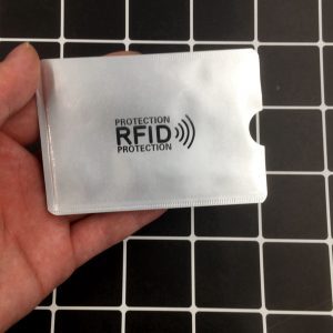 ví nhôm đựng thẻ card chống RFID bảo vệ thông tin cá nhân