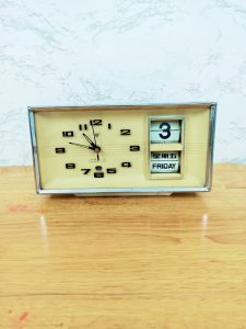ĐỒNG HỒ CƠ BÁO THỨC 2 LỊCH MÁY KIM CƯƠNG TOÀN ĐỒNG 8404 CHUẨN XƯA BAO CẤP