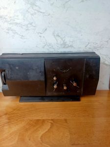 ĐỒNG HỒ KIM CƯƠNG CƠ BÁO THỨC CÓ LỊCH MÁY 9005 TOÀN ĐỒNG XƯA NGUYÊN BẢN