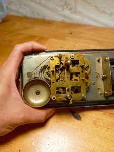 LỊCH NHIỆT KẾ MÁY 8803 TOÀN ĐỒNG XƯA CHUẨN XƯA LẠI NGUYÊN BẢN ZIN CỦA HÃNG KIM CƯƠNG