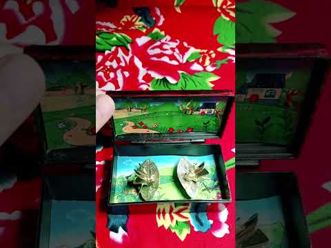 Hộp gỗ đôi dế mở ra kêu rét rét đồ chơi tuổi thơ 8x 9x