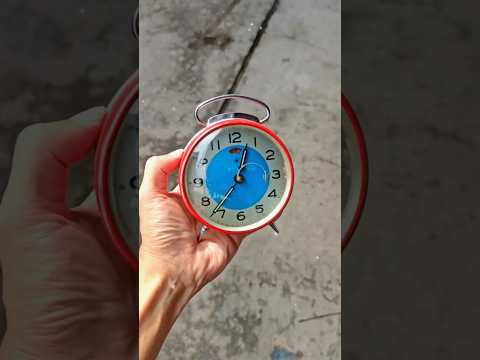 Đồng hồ vệ tinh chuẩn xưa bao cấp máy 62 toàn đồng xưa mặt nhôm chân số kim đồng dạ quang#donghoco